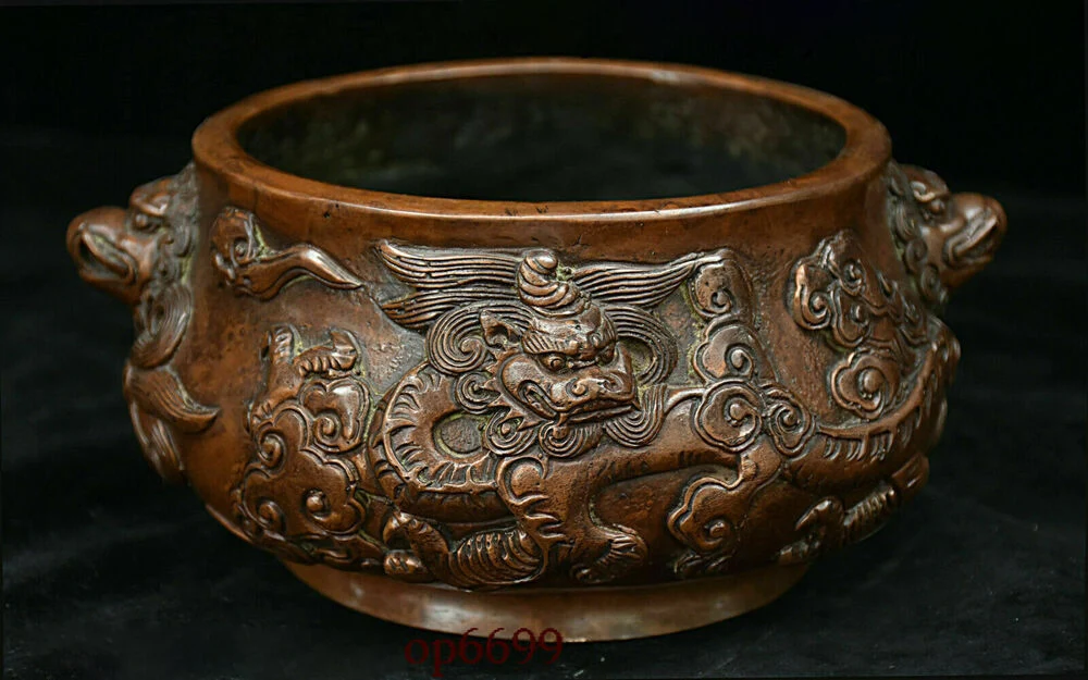 

Collect Old China Bronze Dragon auspicious Pattern incense burner censer Statue