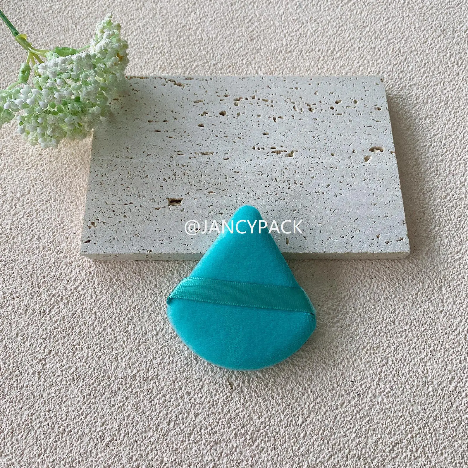 Esponja triangular para pó, 50 peças, esponja de maquiagem cosmética, marca própria, veludo macio, pó solto, creme