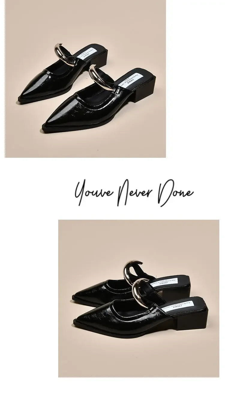 2026 Neue Damen-Cover-Toe-Mules mit Metallverzierung, dicker Absatz, bequeme Street-Style-Slipper – Detail 20