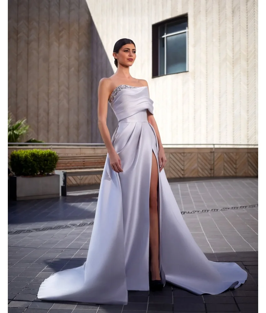 

Customized Graceful Satin A-Line Off the Shoulder Crystal Evening Dress High Quality Strapless Sleeveless Bespoke Occasion Gowns