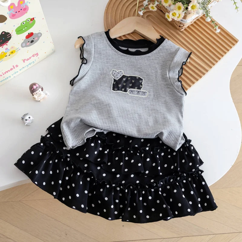 

Girls' Summer Fashionable Stylish Children's Clothing Baby Girl VestTT-shirt+Polka Dot Skirt Pants Two-Piece Set Summer New