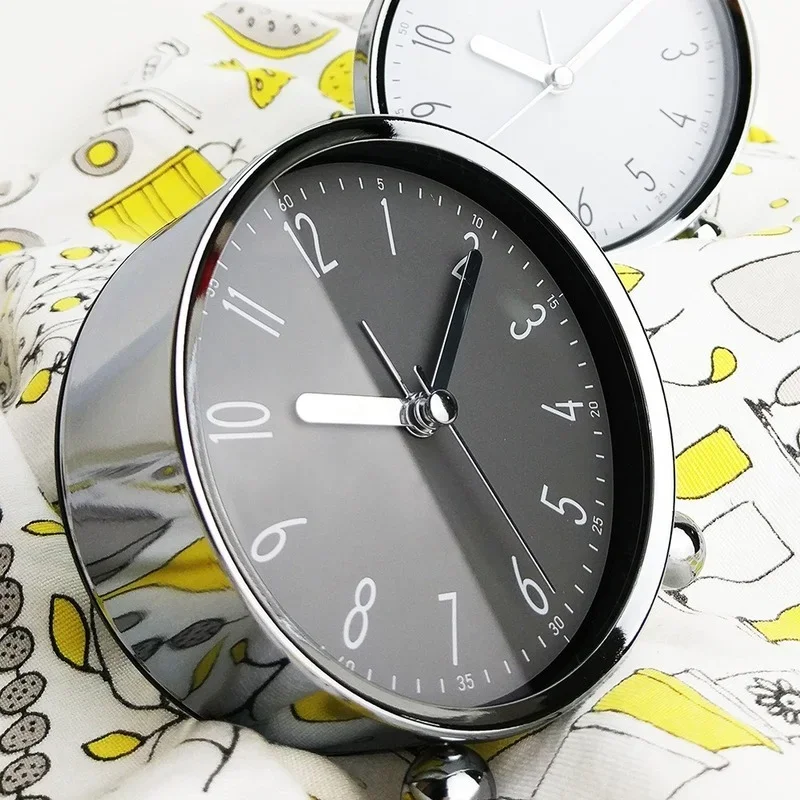 1pc 4-inch Metal Bedside Silent Alarm Clock Creative Fashion Simple Digital Alarm Clock alarm clock