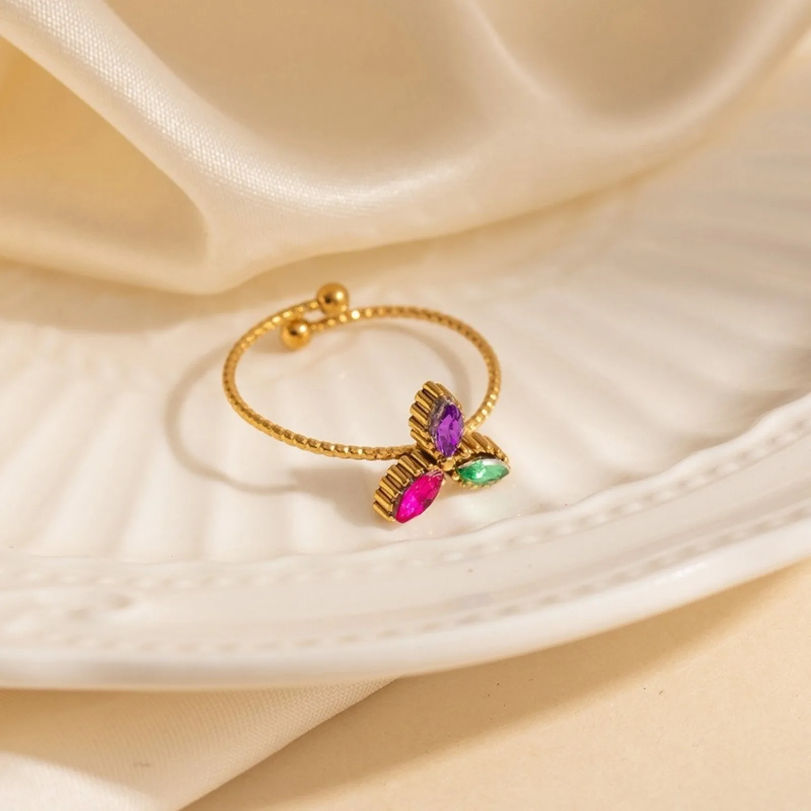 1pc New Stainless Steel Rings Open Adjustable Leaf Clover Shamrock Multicolor Rings For Women Finger Jewelry 19.3mm(US Size 9.5)
