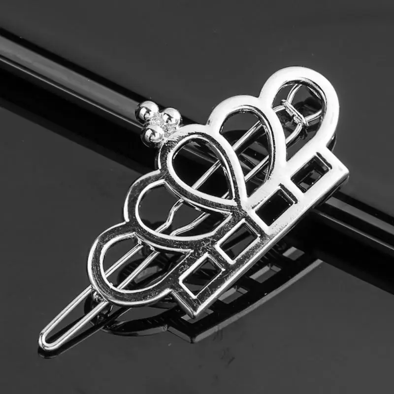 Metal Hair Clips Women Girl Mini Gold Silver Moon  Star Heart Simple Side Clips Trendy Alloy Hairpins Headwear Hair Accessories