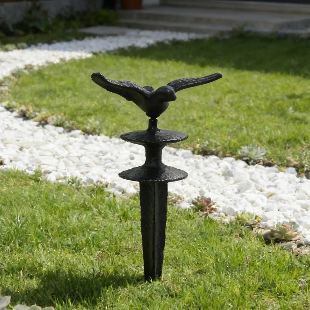 Aluminum Alloy Bird Garden Stake with Rustic Vintage Aesthetic and Accents for Lawn Flower Bed Pathway Decoration