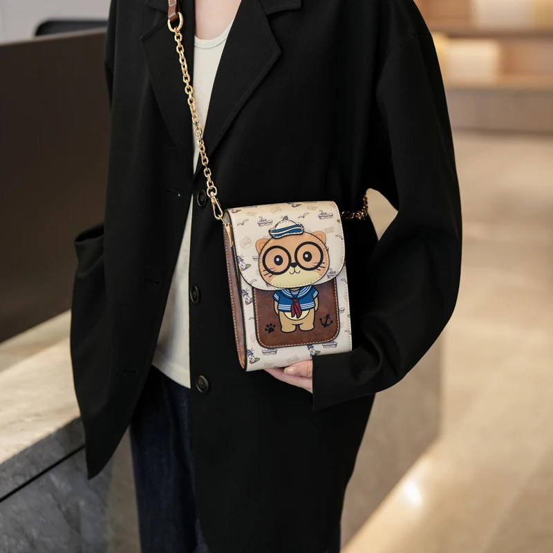 حقيبة هاتف محمولة بتصميم قطة لطيفة من BeiBaoBao للنساء وصلت حديثًا حقيبة كتف مفردة خفيفة الوزن مثالية للسفر