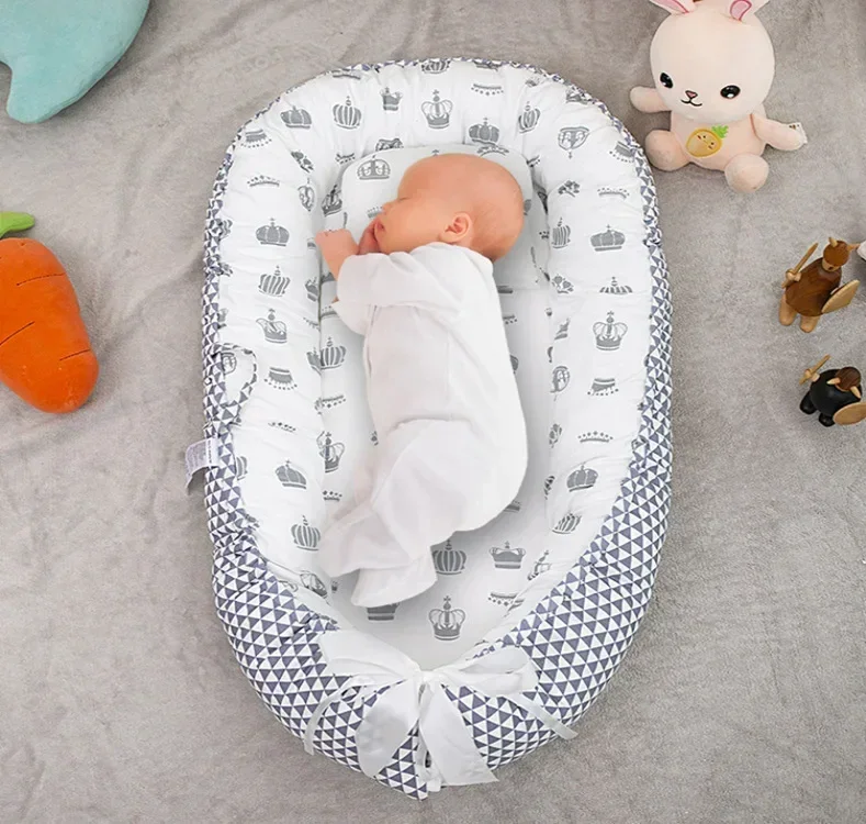 Anti-pressure Foldable, Removable and Washable Portable Crib Mid-bed Bionic Fully Removable Baby Pillow Crib