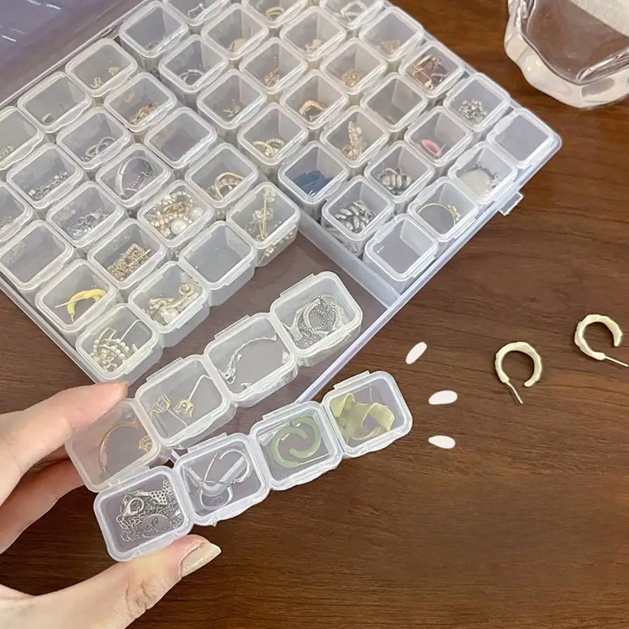 Transparent portable jewelry box for necklaces, earrings, rings, anti-oxidation, detachable storage box, popular online jewelry