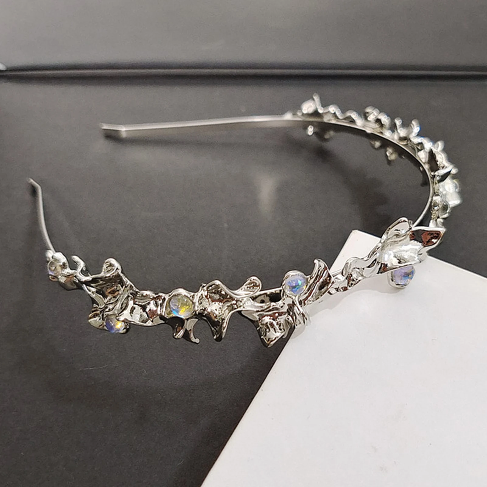 

Golden Headband Metal Fashion Hairband for Girls Wedding Party Accessories Bridal Rhinestone Decor Durable Alloy Shiny Luster