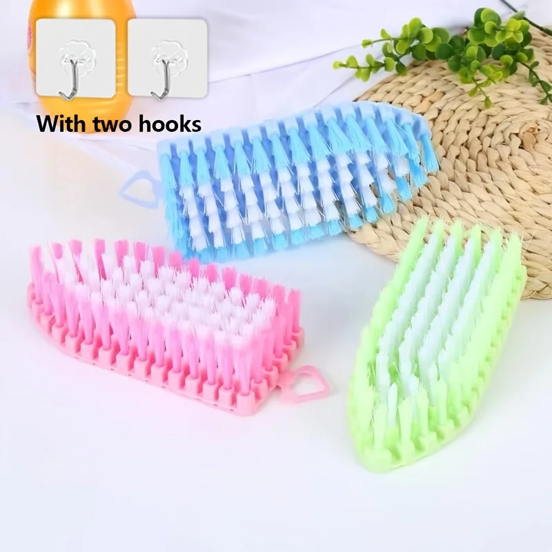 3-piece set, including 1 foldable cleaning brush and 2 hooks. The brush color is random and can be hung for storage. Suitable fo