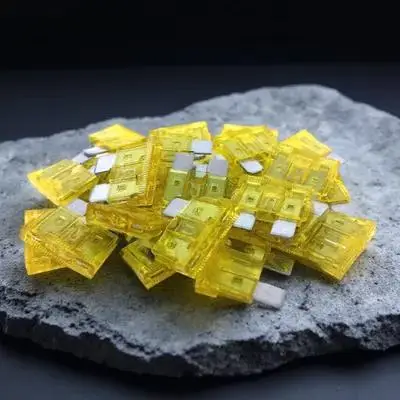 25 pièces 20a Auto voiture camion Mini jeu de fusibles jaune Amp couleur codée en alliage de Zinc plastique protéger appareils électriques voiture