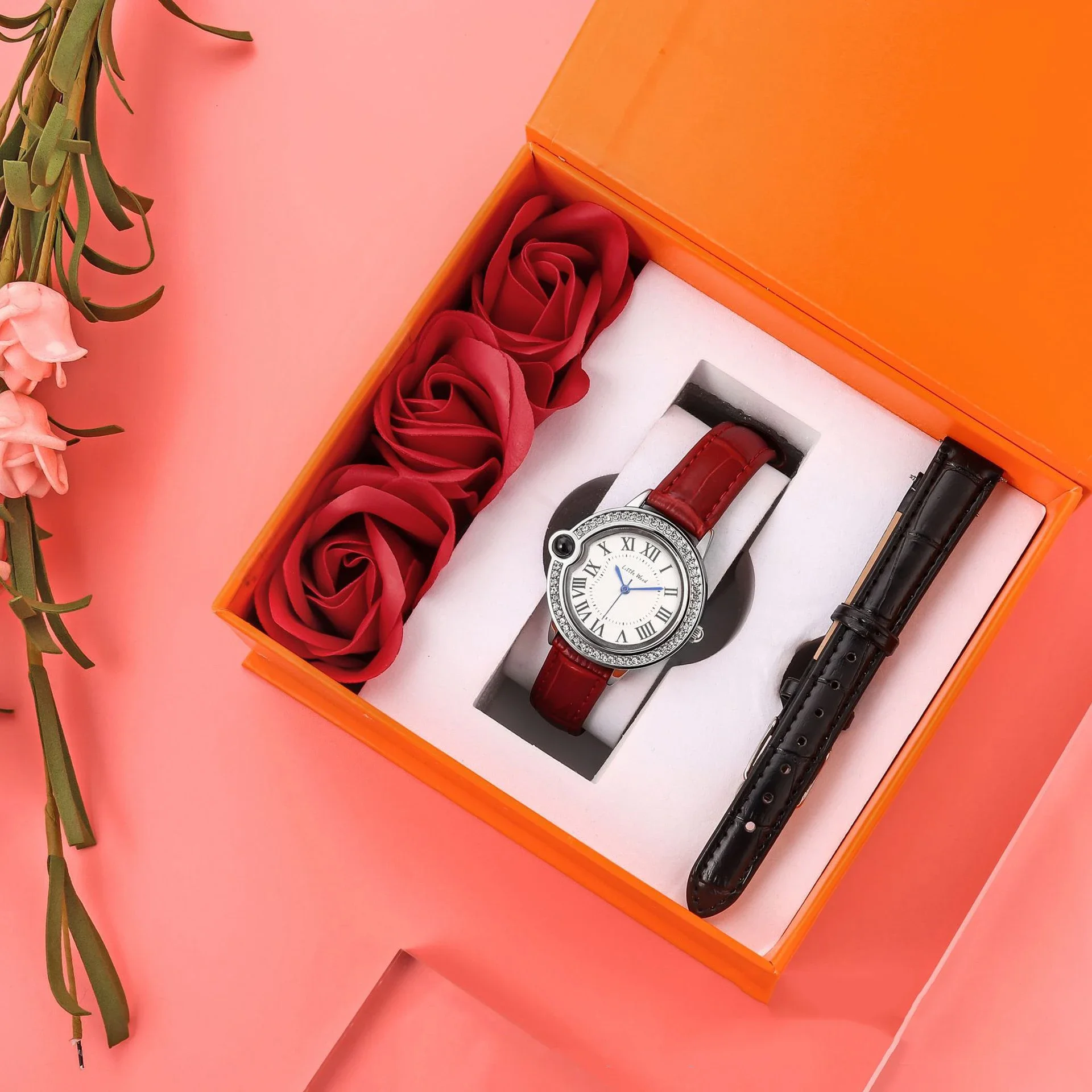 ساعة UTHAI النسائية الخفيفة الفاخرة ذات العلامة التجارية الزرقاء بالون الساعات أفضل صديق هدية عيد الحب للسيدات ساعات يد كوارتز أنيقة