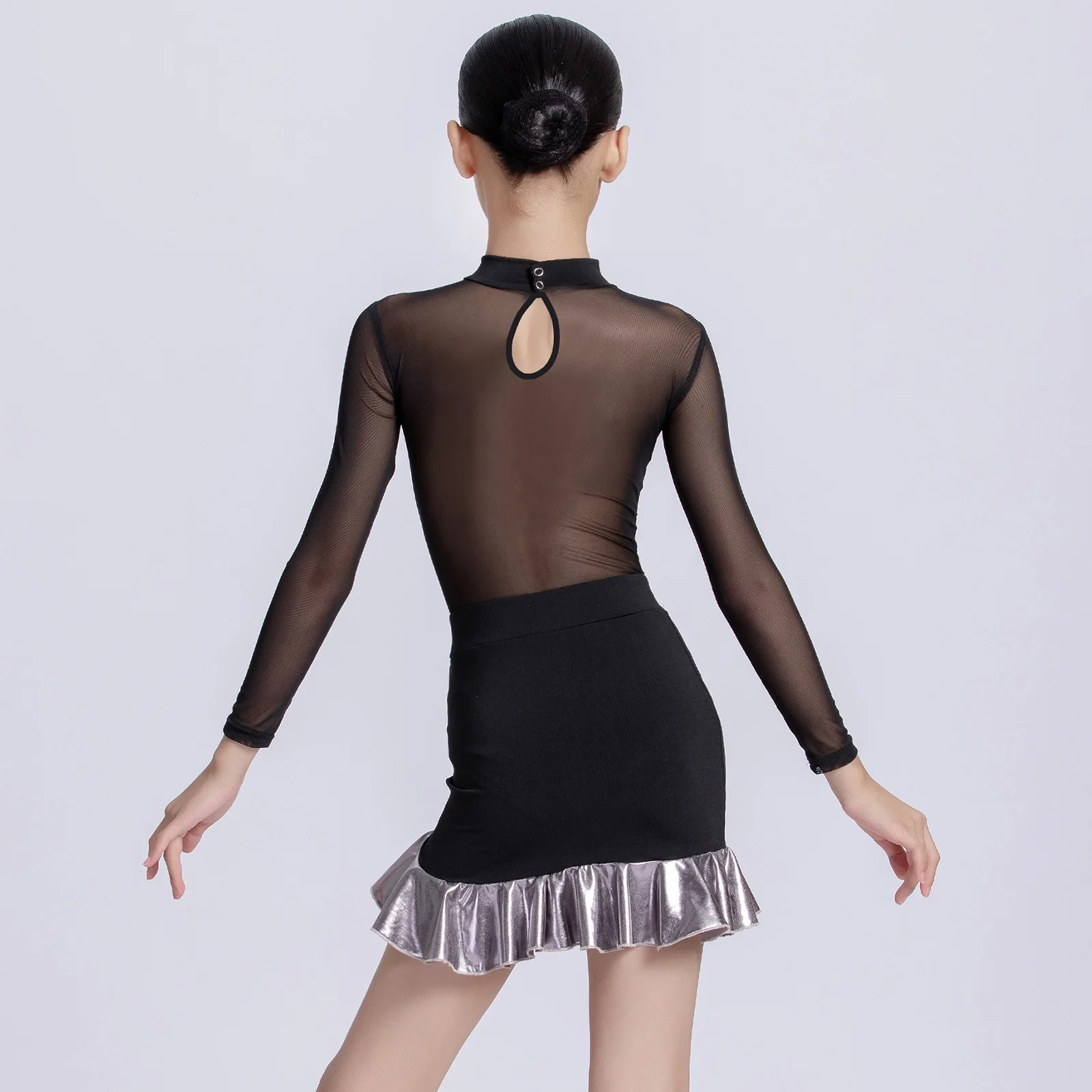 Falda superior negra de manga larga con perspectiva de malla, vestido de baile latino, trajes de práctica de baile Chacha Rumba, trajes de actuación DQL11524