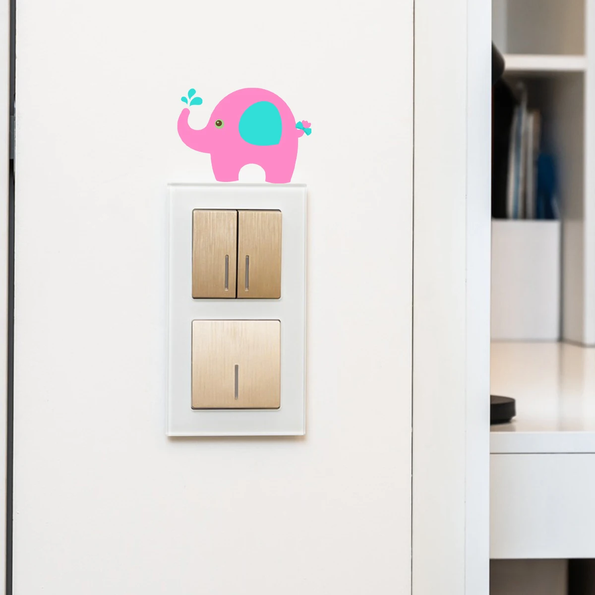 1pcs cartoon animal pink elephant pattern glow-in-the-dark switch stickers, can be peeled and pasted indoor decoration stickers