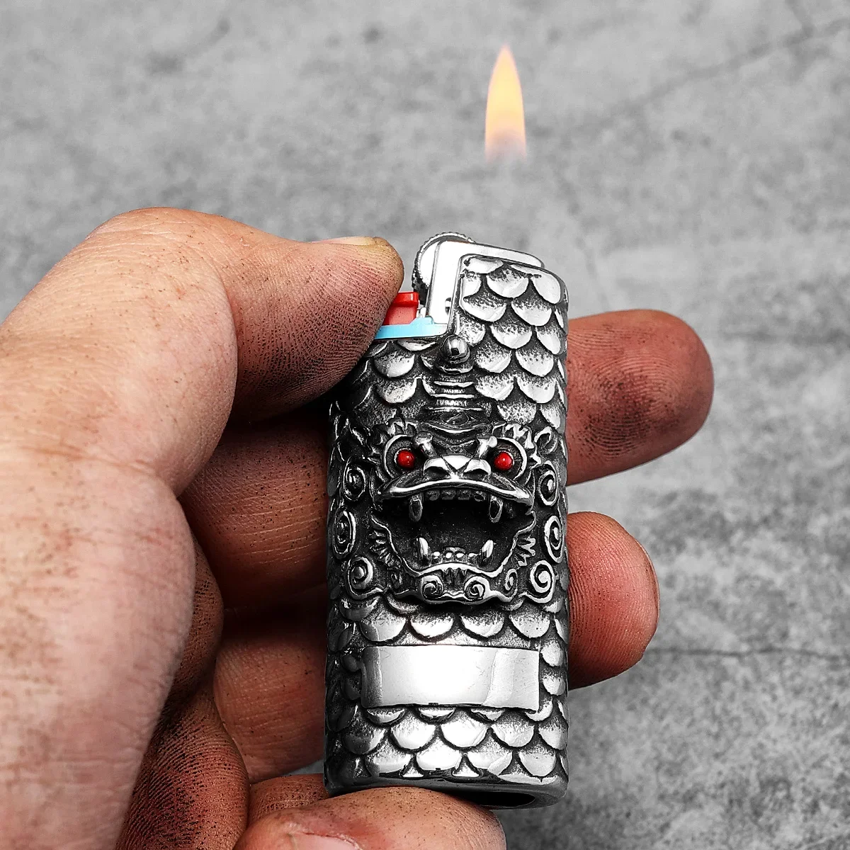Chinese Unicorn Lion Lighter Case Fits BICJ5 Lighter Stainless Steel Necklaces Pendants Chain
