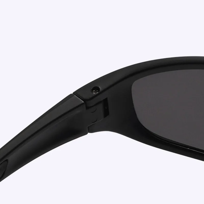 Thumbnail 4 - #32 Discounted Outdoor UV Sunglasses Worth Buying