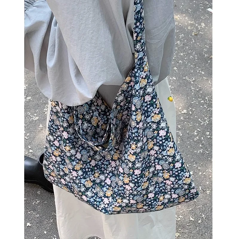 

Large Capaci Floral Canvas Tote Bag Women's Faion Buet Bag 2025 New Sle Zhang Ruolan Trendy oulder Handbag
