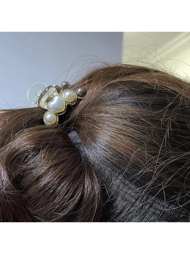 Mini peruka perłowa pazur kobiety dziewczyny słodkie słodkie włosy pazur Chic Barrettes pazur krab spinki do włosów stylizacja moda akcesoria do stylizacji włosów — zdjęcie 2