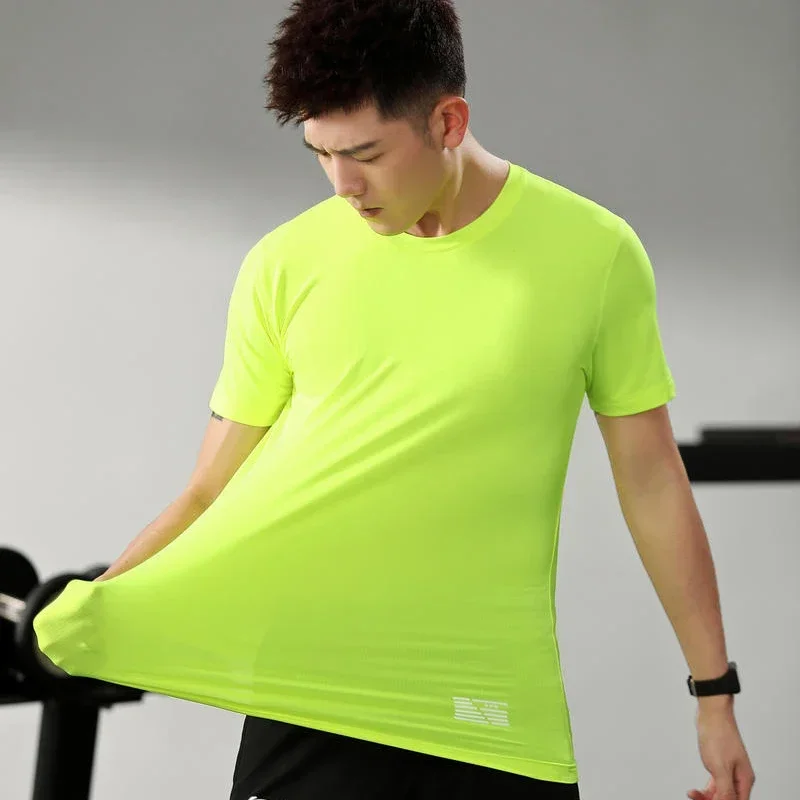 Men Quick Drying Sport T-shirt for Fitness Running Shirt Tops Gym Unisex Yoga Sweatshirt Compression Lycra Undershirt Rash Guard