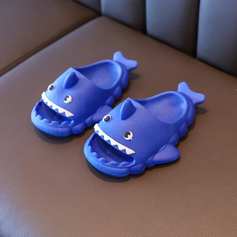 Children Slippers Shark Flip Flops Soft Sole Cartoon Slipper Women Man Bathroom Sandal EVA Non-slip Children Shoes Sandals