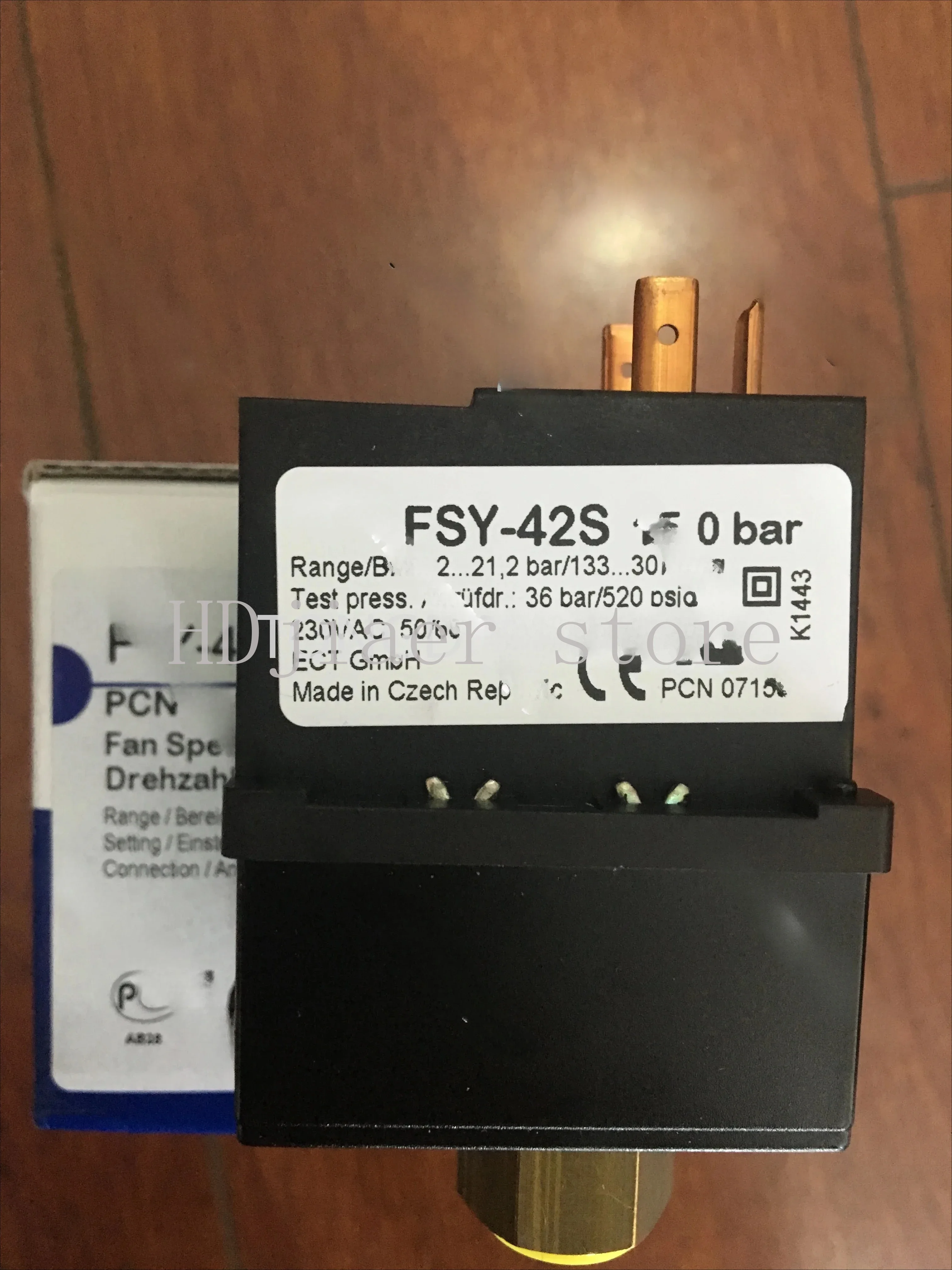 Exclusive Fan Gover… - image