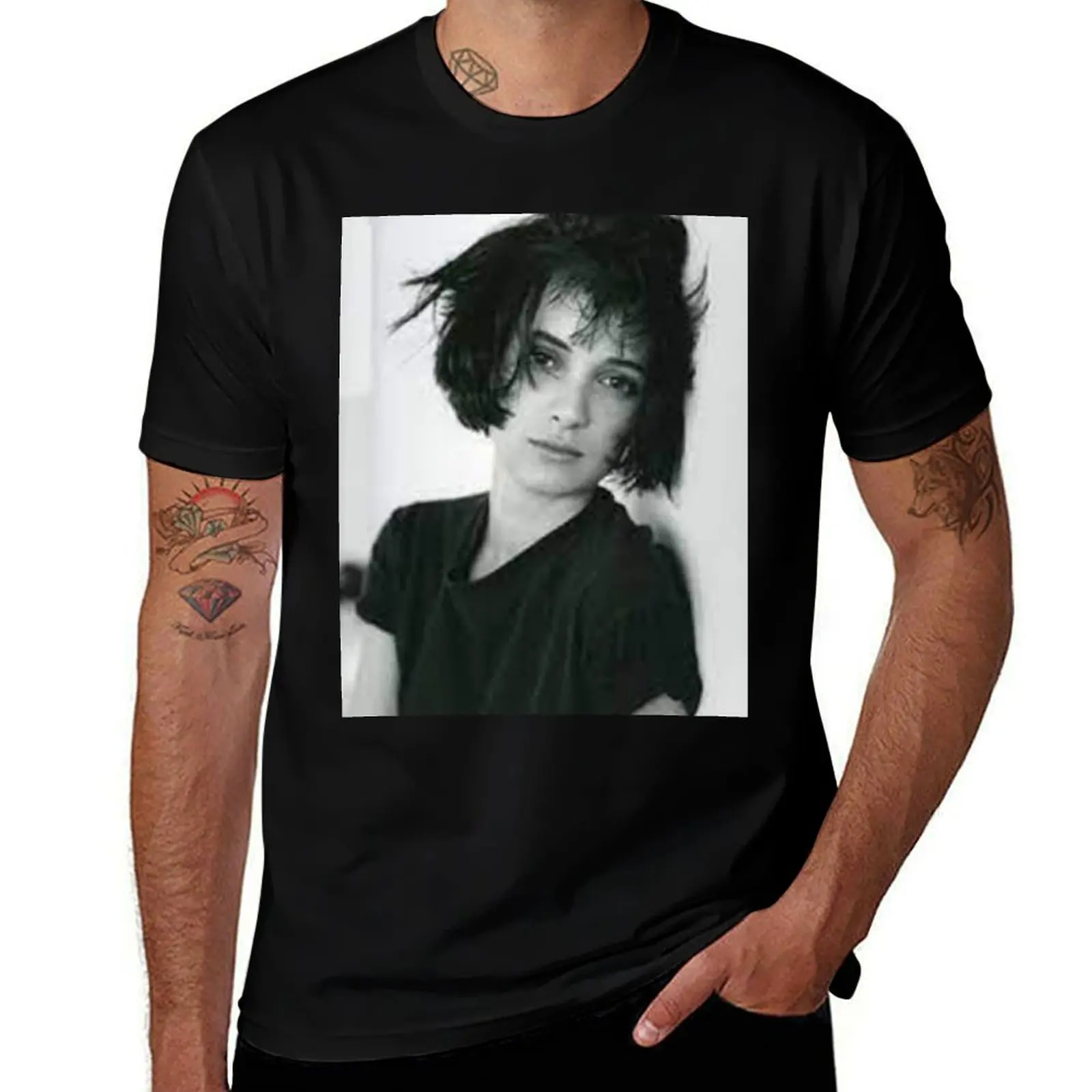 

Winona Ryder - Poster T-Shirt t shirt custom print man t shirt cotton T-Shirt