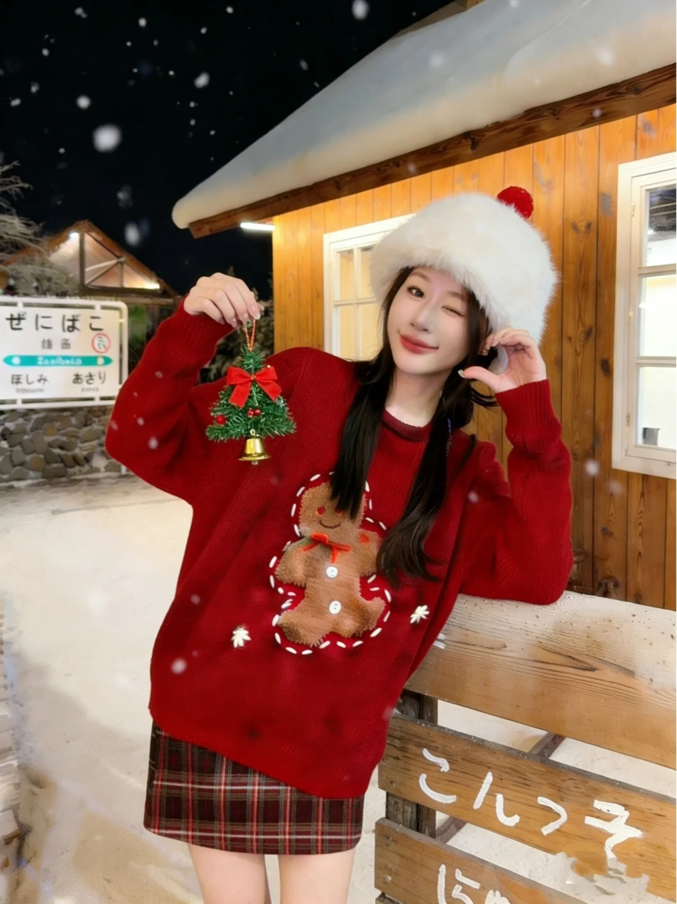 

plus Size Christmas Sweater Women's Lazy Gingerbread Man round Neck Loose Knitted Slimming Top Winter Commute Style Korean Lo...