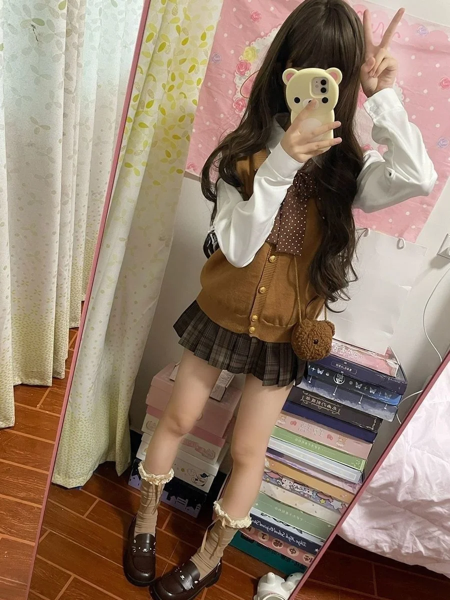 

Коричневый комплект Svel V-ne orm JK School orms Карамельная юбка Вязаный свитер Faionable College Sle Женский ансамбль