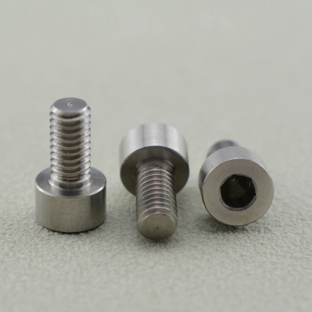 1 Set (3 Pieces) Titanium Alloy Electric Guitar Tremolo System Bridge Locking Nut Screws- JP(Origin)