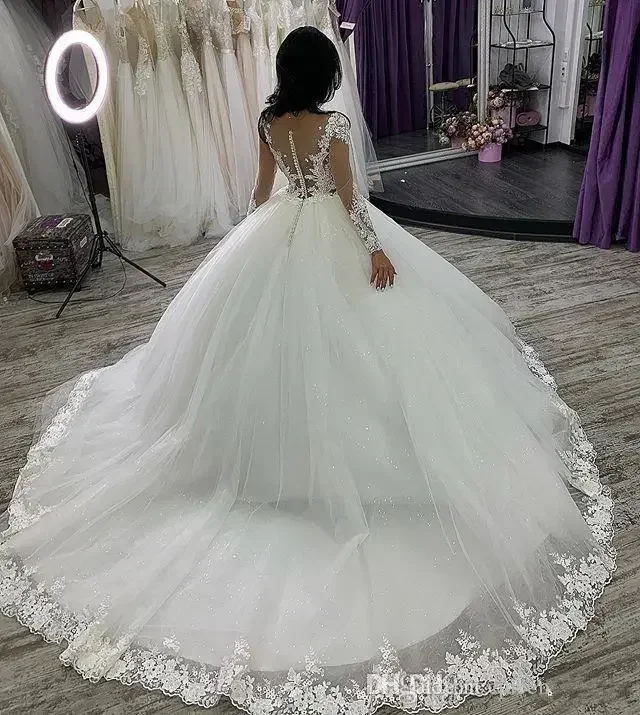 Abiti da sposa personalizzati con scollo rotondo in pizzo taglie forti Sweep Illusion maniche lunghe Abiti da sposa Abiti da sposa