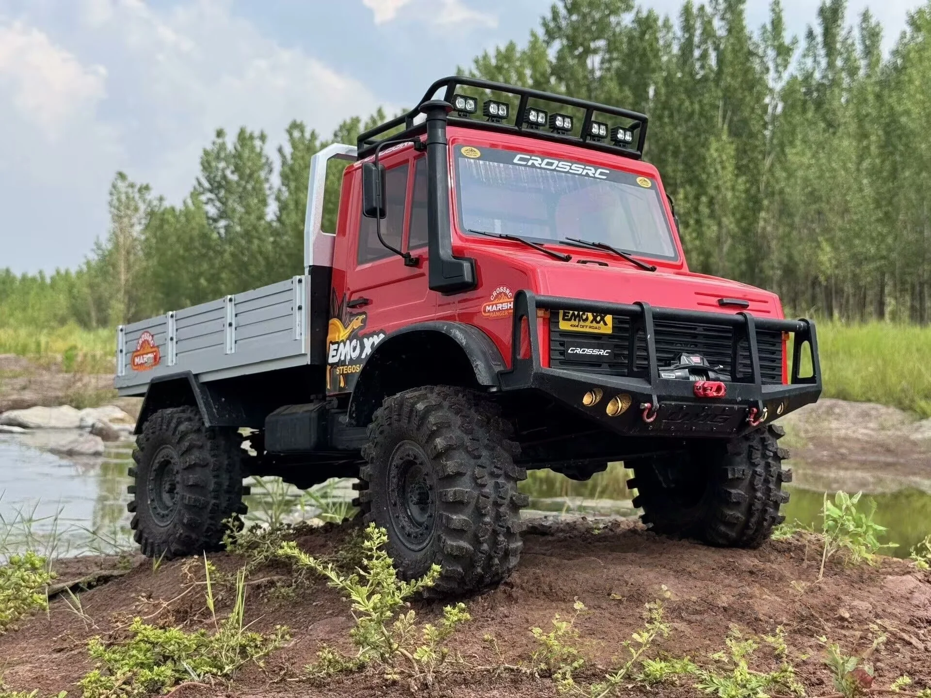 CROSRC EMO X ブラック オフロードトラック　クローリング CROSS RC 4X4 6X6クローリングキット - EMO XXL サンダードラゴン 1/6