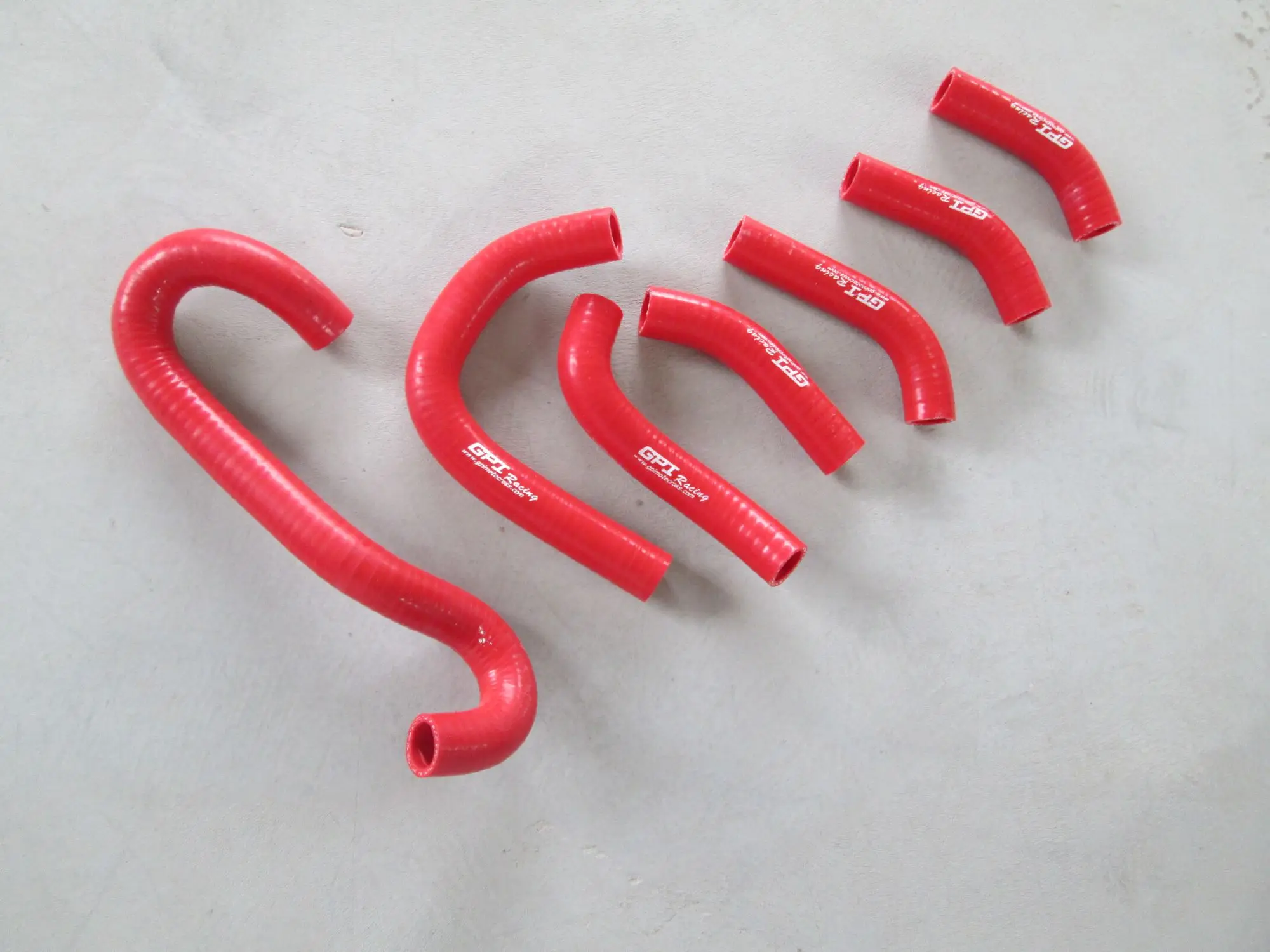 Silicone Radiator Hose For 1984-1988 HUSQVARNA HUSKY 430/AE430/AE500/CR430/TC500/WR400/WR430/WR500/XC400/XC430/XC500