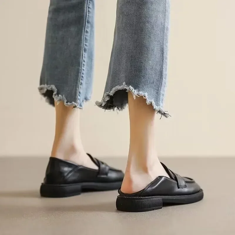 Skórzane damskie buty wsuwane na platformie dla kobiet 2024 Wiosna Casual Flats Shoe Woman Low Heels Loafers