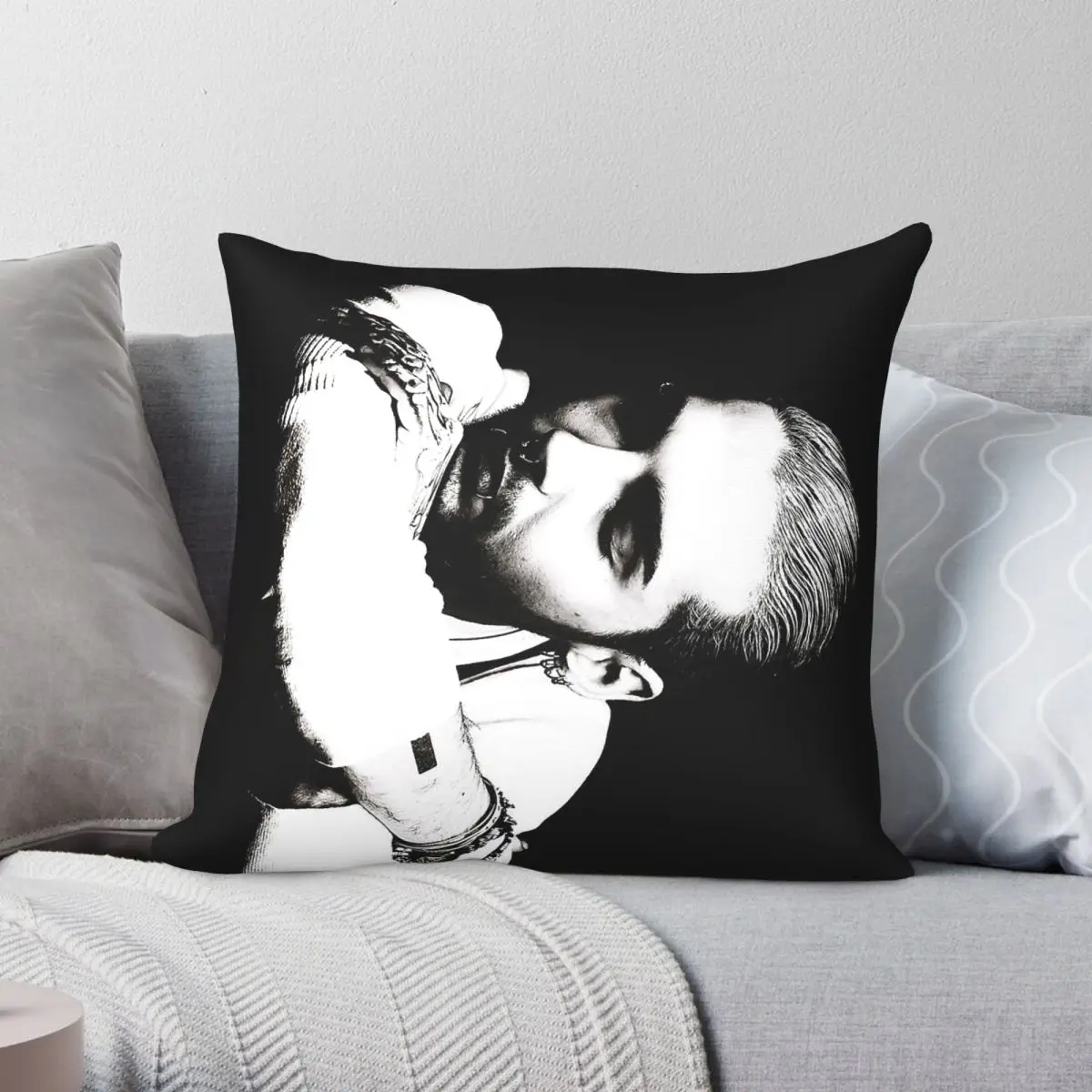 Tokio Hotel Bill Kaulitz Square Pillowcase Polyester Linen Velvet Pattern Zip Decor Pillow Case Bed Cushion Case 45x45