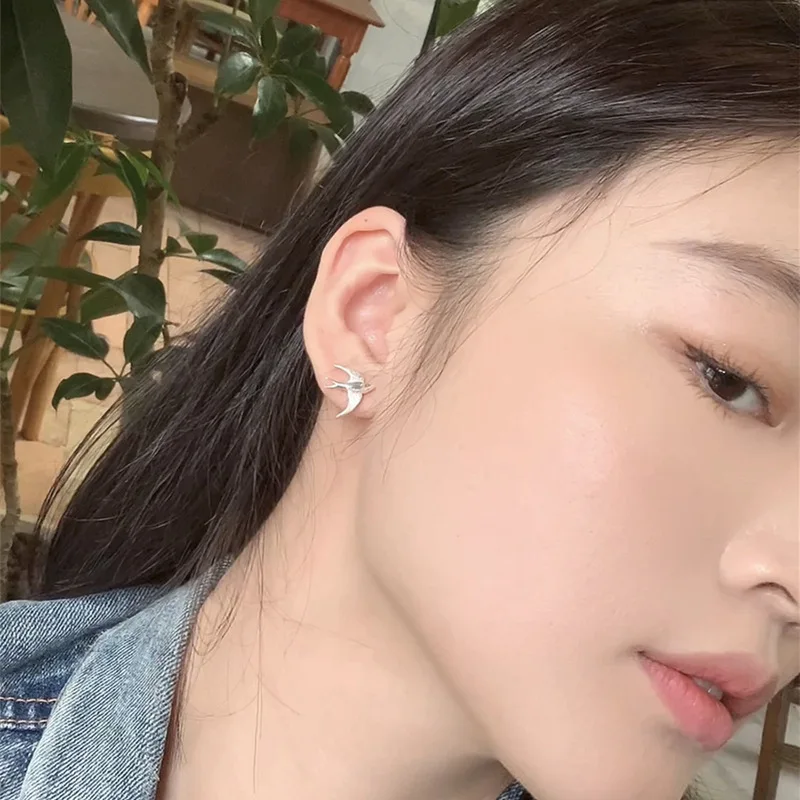 Fashion Swallow Bird Stud Earrings for Women Cute Chinese Style Animal Ear Bone Nail Birthday Party Piercing Jewelry Pendientes