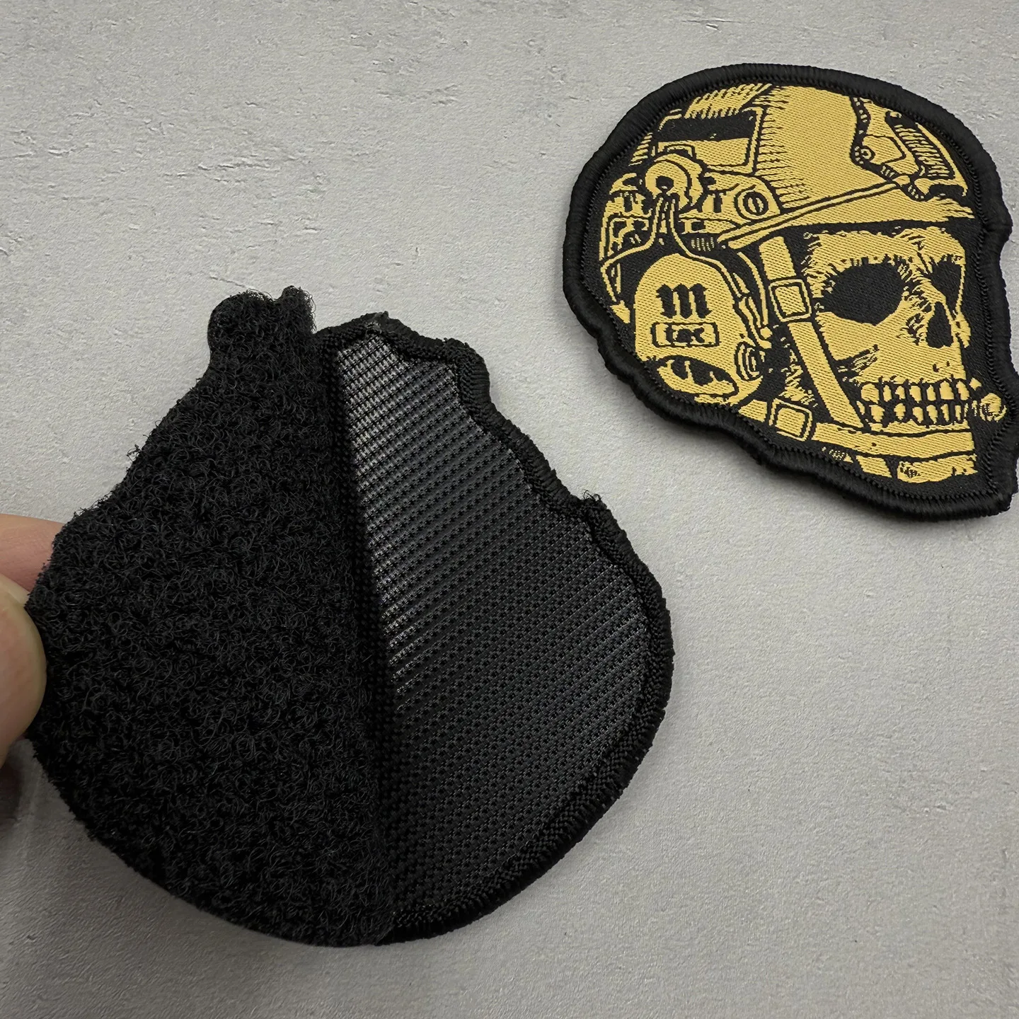 Parche bordado calaveras tejido para casco táctico y mochila - imagen 5
