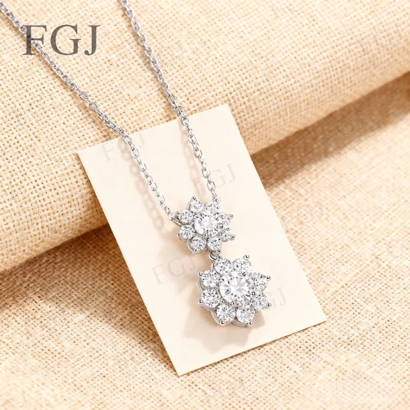 925 Sterling Silver Two-Flowers Custom Pendant Moissanite Round VVS1 D Color Shining Christmas Party Jewelry Gifts For Ladies