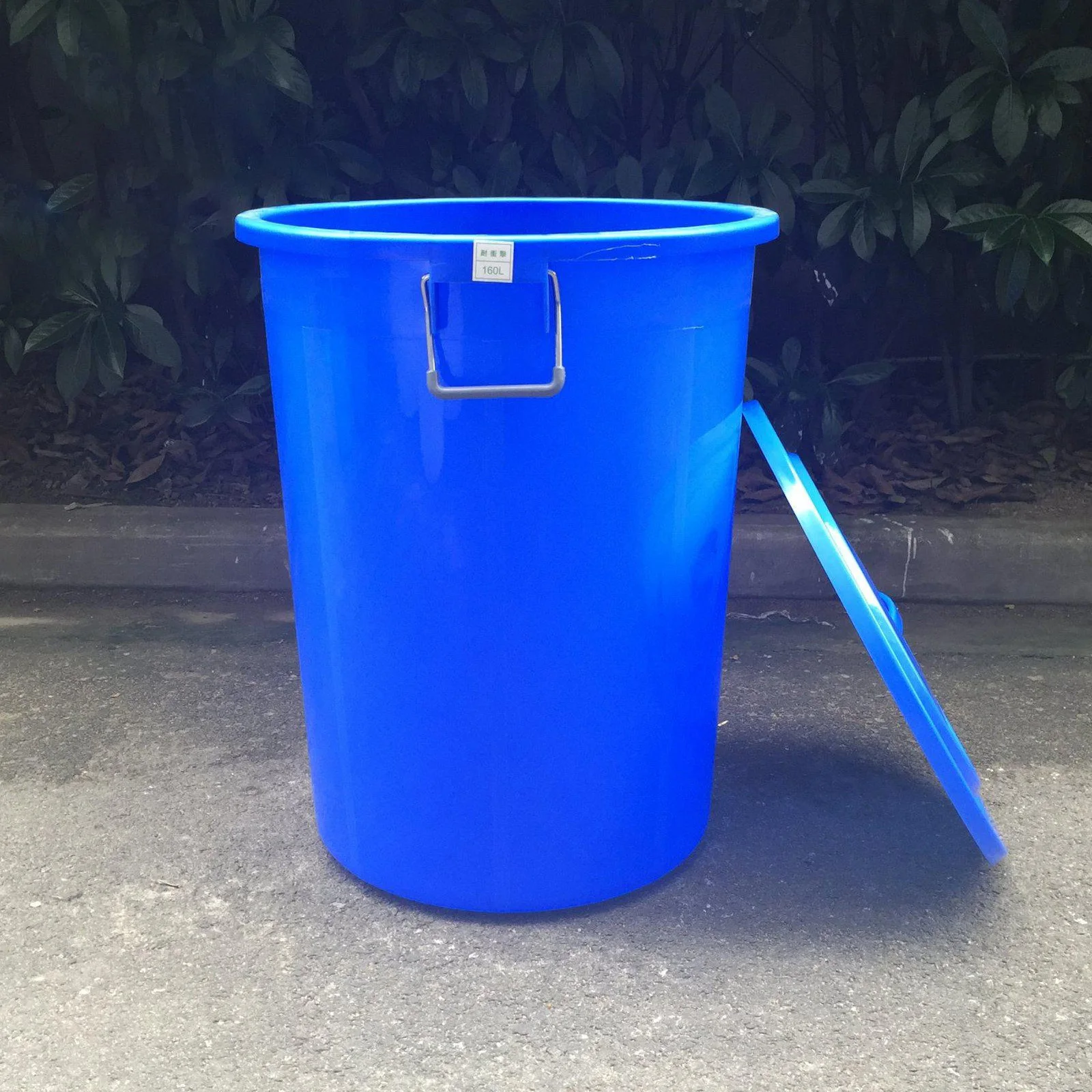 

1Pcs Plastic Trash Can Lid Smooth Surface Easy Install Public Places Garbage Can Accessory 40L Waste Bin Cover