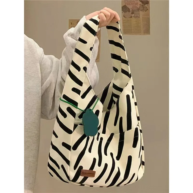 2023 Vintage Leisure Women's Retro Casual Canvas Fabric Shoulder Purse Tote Bag Zebra Pattern Underarm Bag