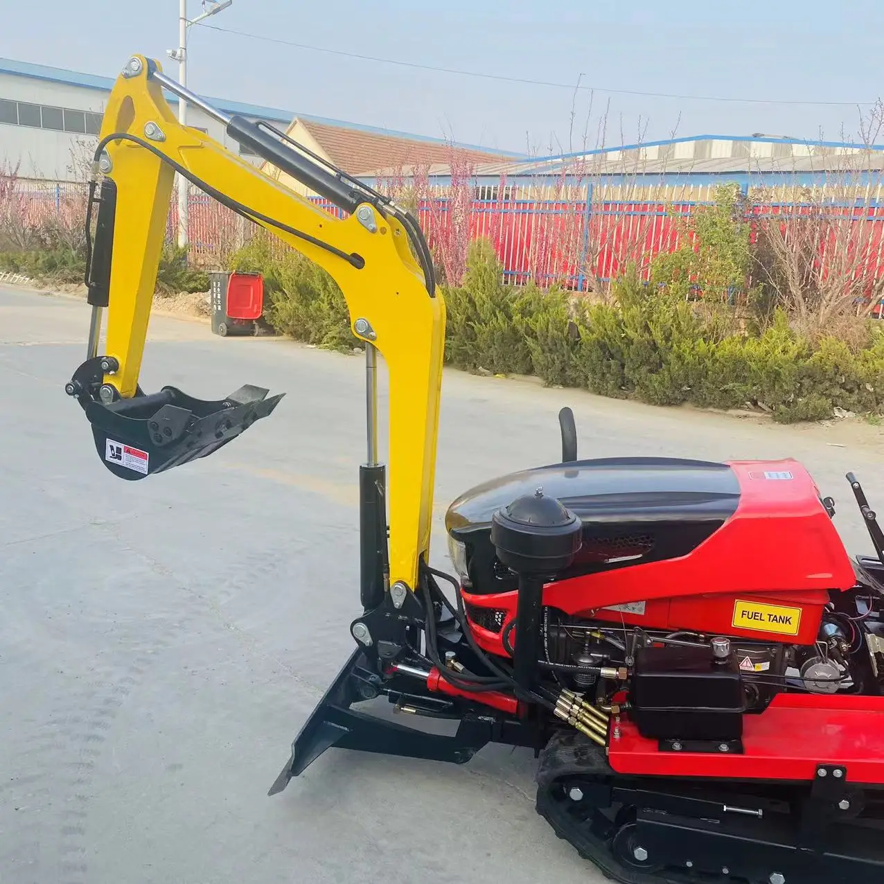 Customized 22HP Mini Cultivator Multi-Functional Crawler Tractor Tiller With Excavator For Garden Landscaping Soil Preparation