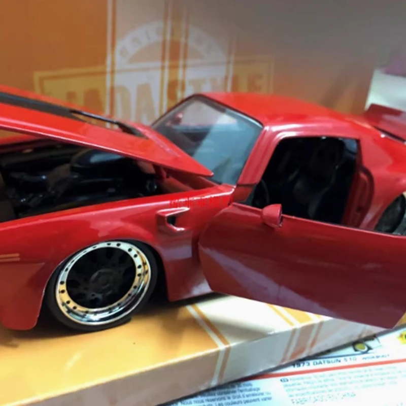 Jada 1:24 Scale 1972 Pontiac Firebird Alloy Simulation Car Model Static Collection Decorated Holiday Gifts Toys Souvenir Gift