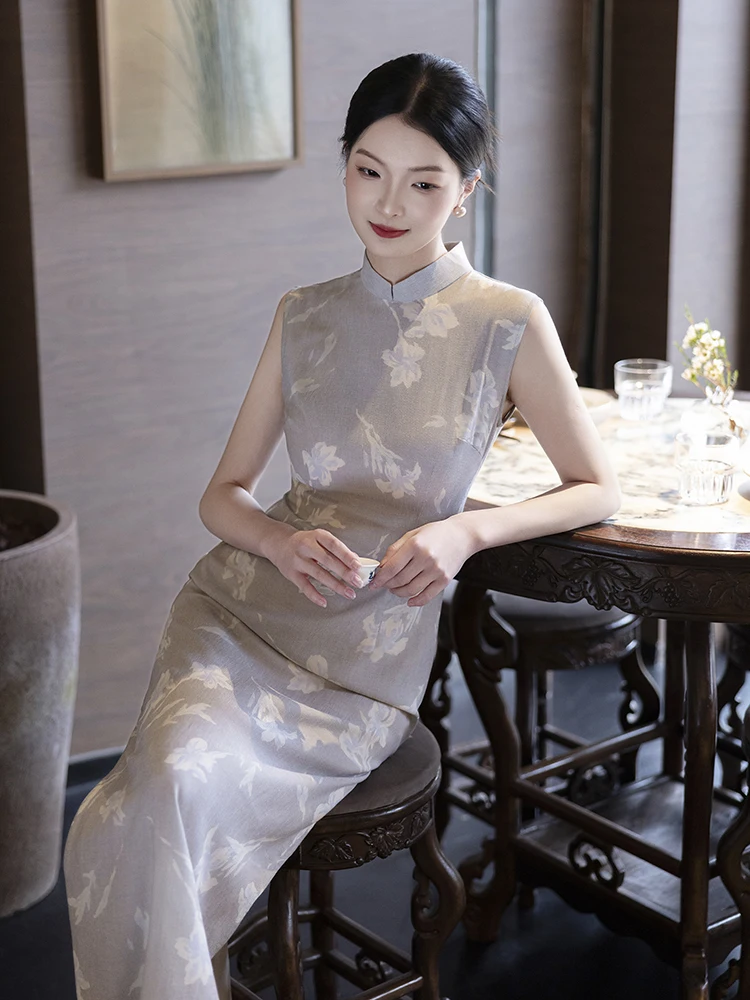 Gray Sleeveless Qipao Dress Young Fashionable Retro Style Daily Wear Women's Slim Fit Long Qipao Dress Chinese Traditional Co...