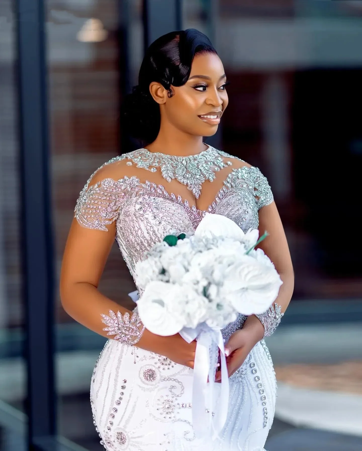 Customized  Luxury Spark Crystals Rhinestones Garden Wedding Dress For Bride Marriage Tiered African Aso Ebi Bridal Gowns