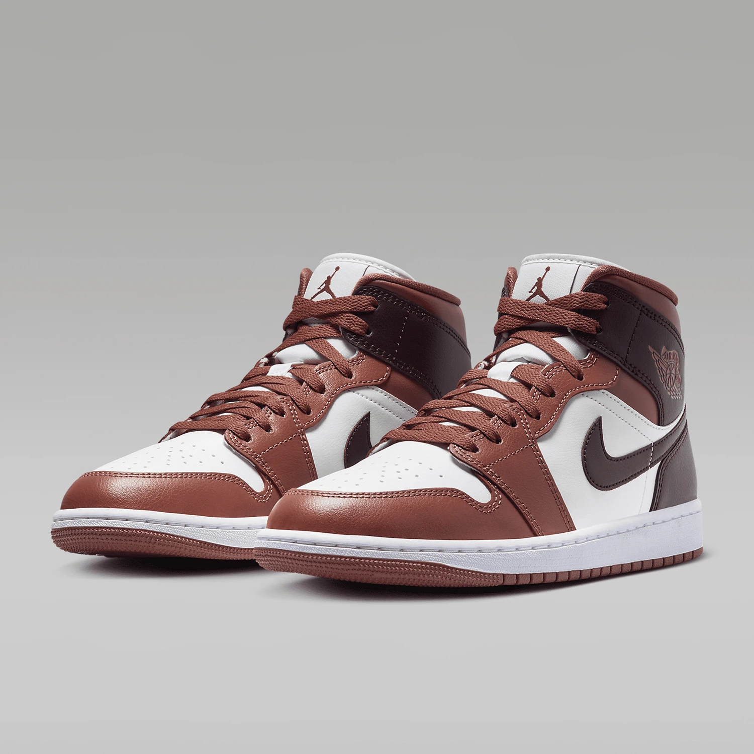 

Оригинальные женские износостойкие повседневные спортивные кроссовки Nike Air Jordan 1, BQ6472-200