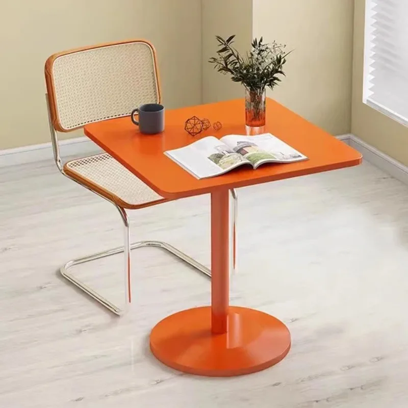 Leisure Simple Small Square Iron Art Table for Cafe Tea Shop Discussion Outdoor Commercial Use Dining Table