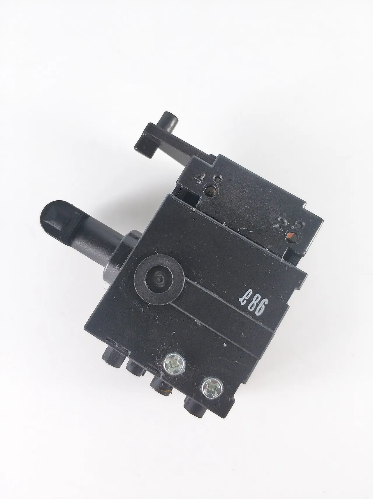 

Подходит для аксессуаров для переключателей шуруповертов Makita TG803BSA-3