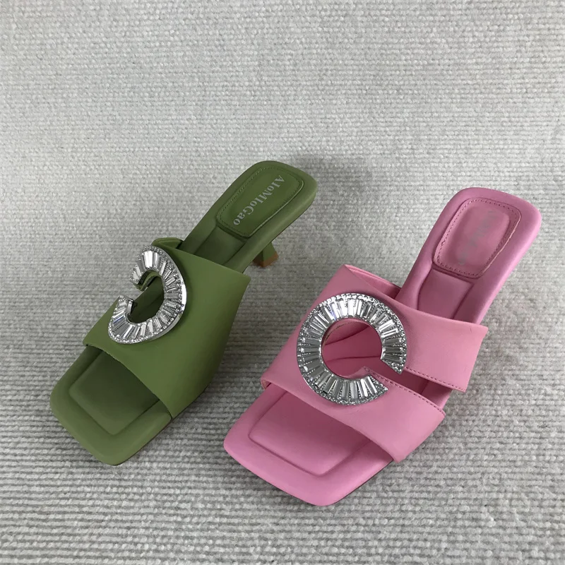 

Обувь Женские тапочки Уличные шлепанцы Летние тапочки Женская летняя обувь