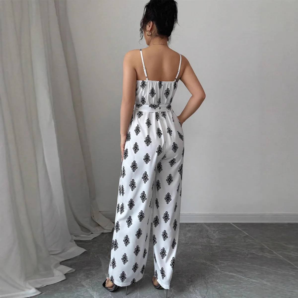 Moda outono nova chegada elegante montagem traseira-aberto impressão estilo gogo calças de macacão de perna larga