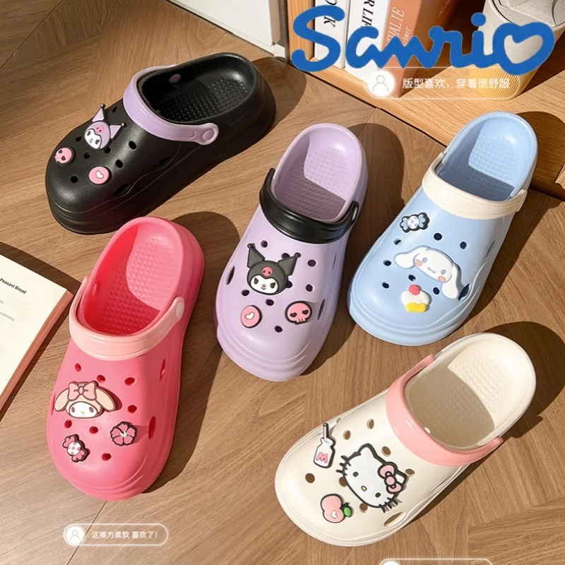 

Новинка лета 2024, Уличная обувь Kuromi, женские фирменные сандалии Sanrio Co на толстой нескользящей подошве для беременных женщин, подарки для девочек