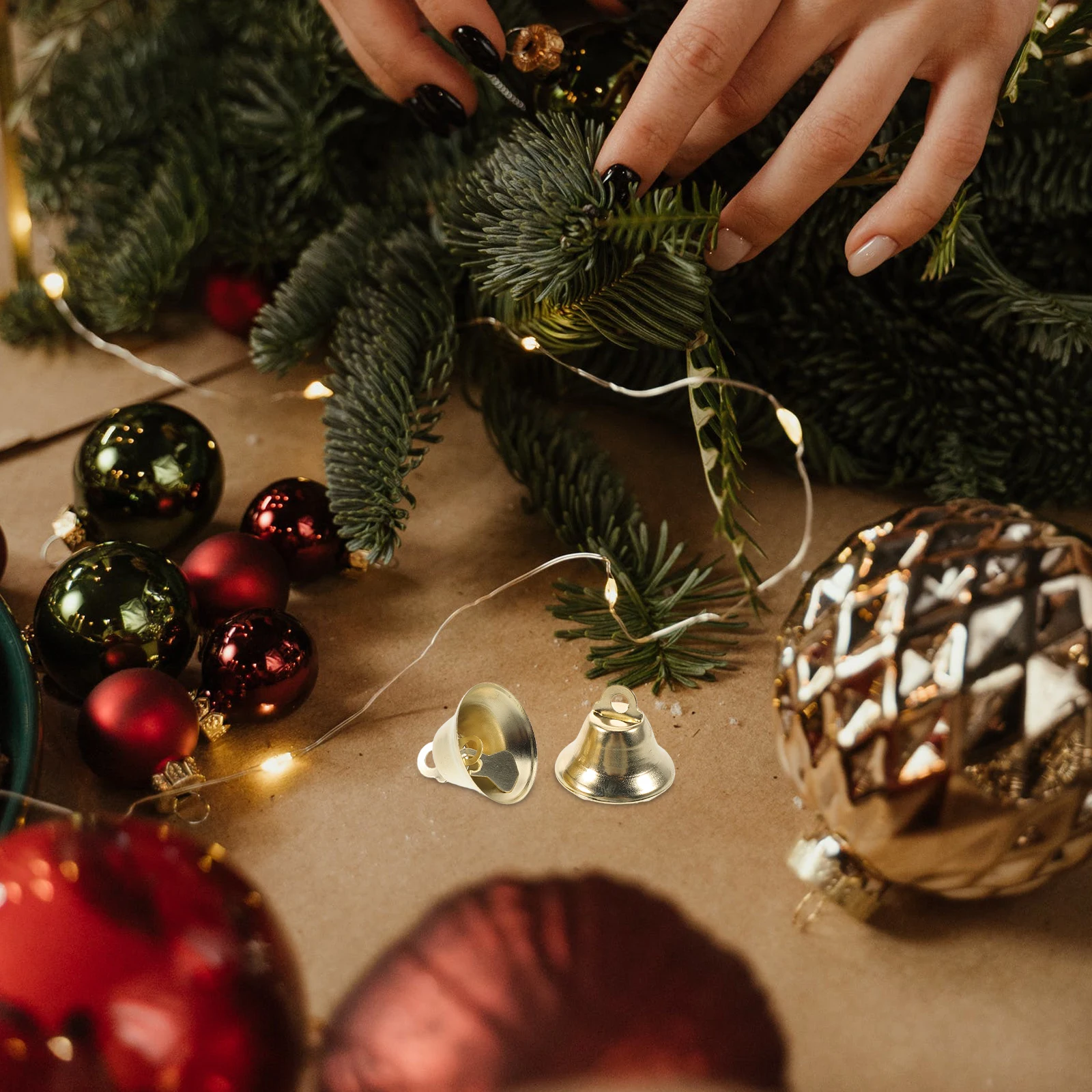 

10pcs 2.1Cm Golden Metal Jingle Bells Christmas Tree Ornaments Decorations Diy Crafts Pendant Wall Hanging Gift Packaging For